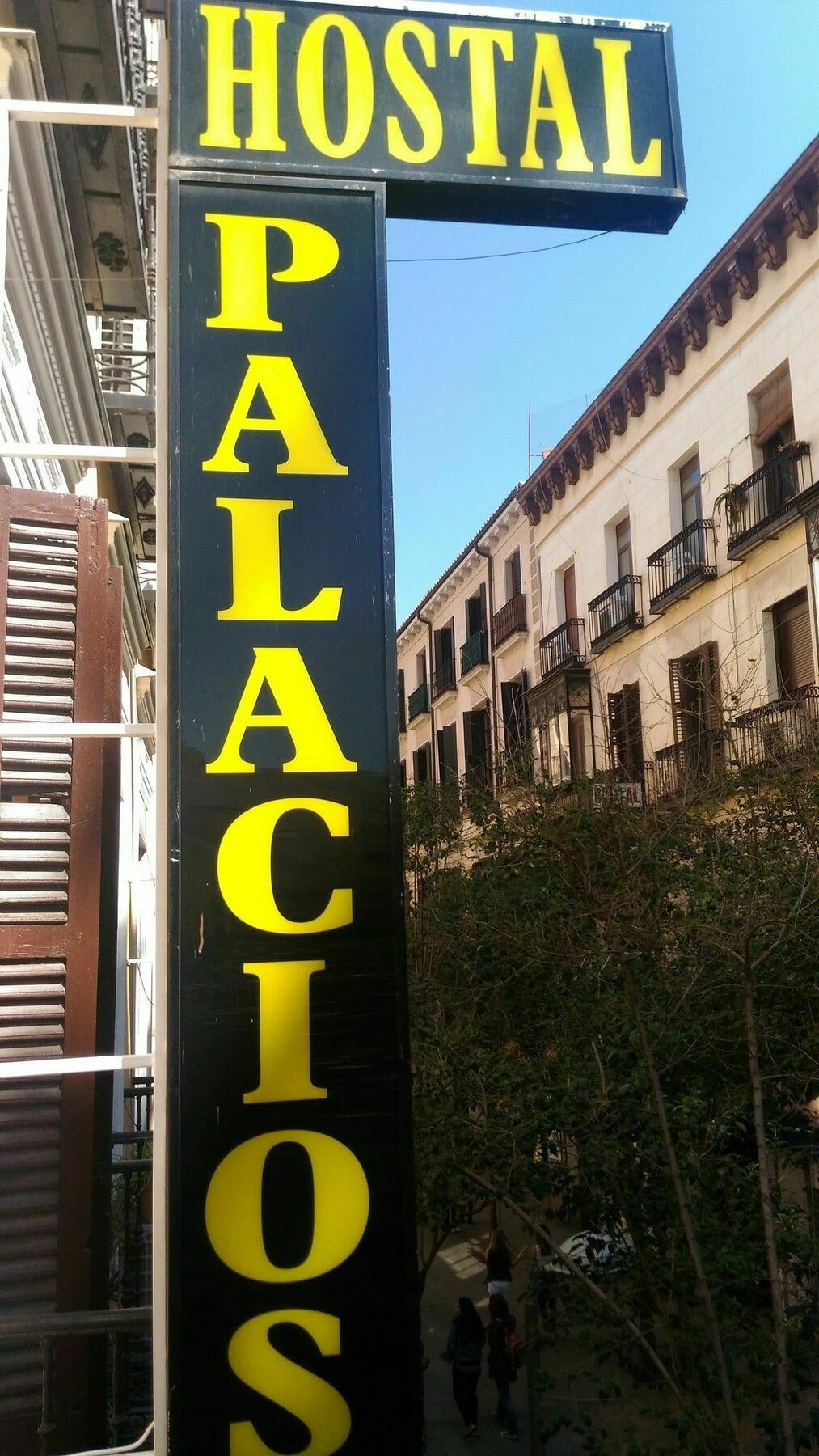 Hostal Palacios Fuencarral Madri Exterior foto